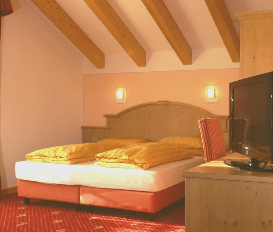 Hotel Scoiattolo Tesero Room photo